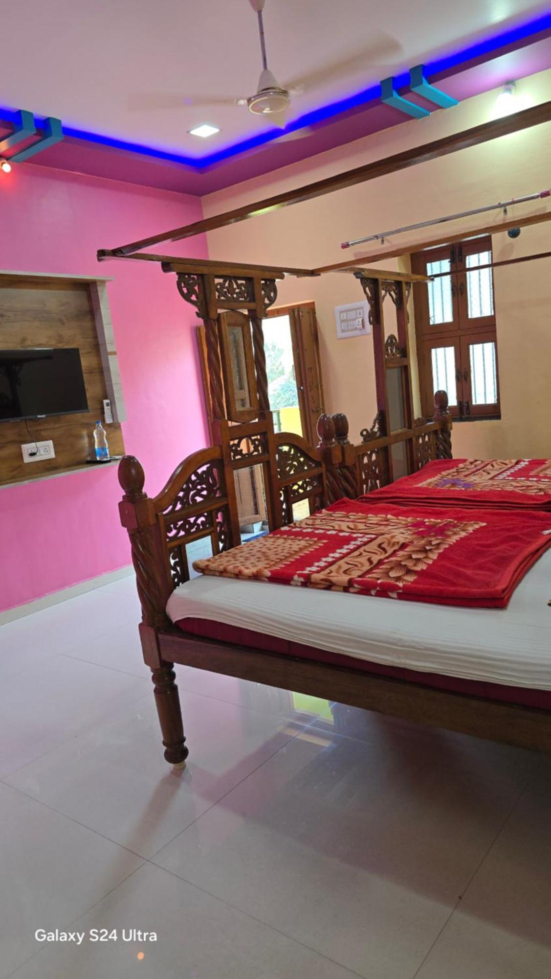 Abhi Homestay Hampi Ngoại thất bức ảnh