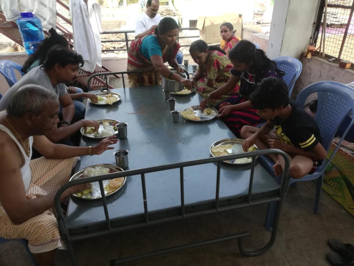 Abhi Homestay Hampi Ngoại thất bức ảnh