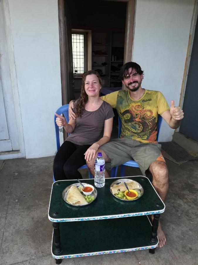 Abhi Homestay Hampi Ngoại thất bức ảnh