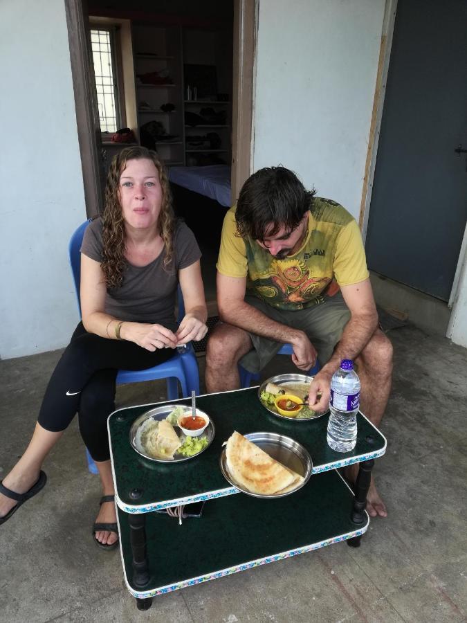 Abhi Homestay Hampi Ngoại thất bức ảnh